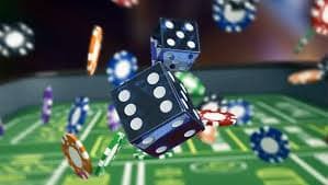 Antarmuka aplikasi mobile cuanwin88 dengan menu sportsbook, live dealer, dan slots di layar utama